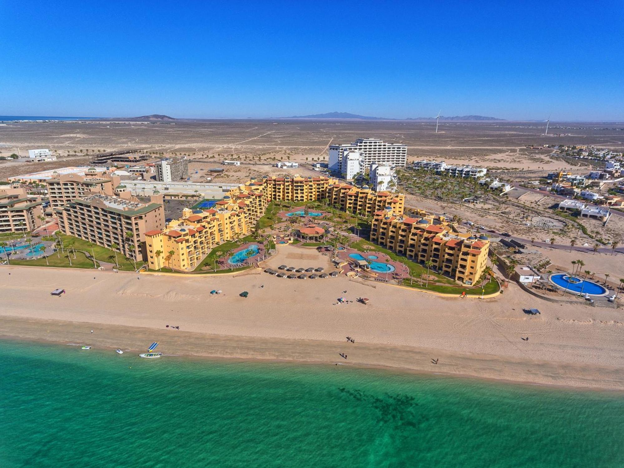 Right On The Beach! Ocean Front 2 Story Penthouse Rocky Point Exterior photo