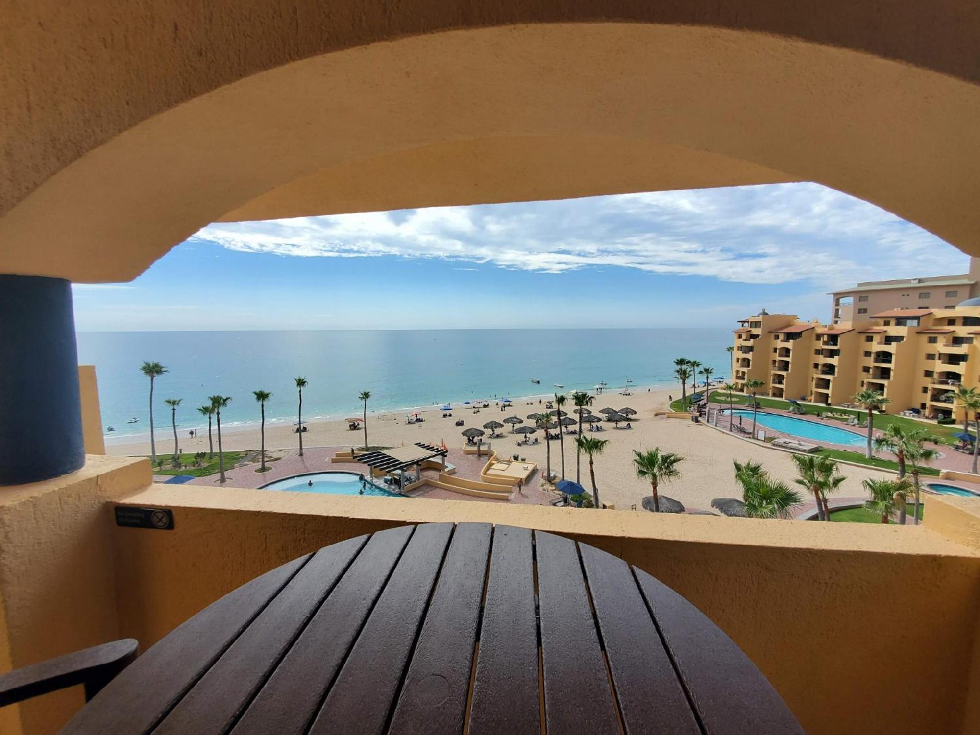 Right On The Beach! Ocean Front 2 Story Penthouse Rocky Point Exterior photo