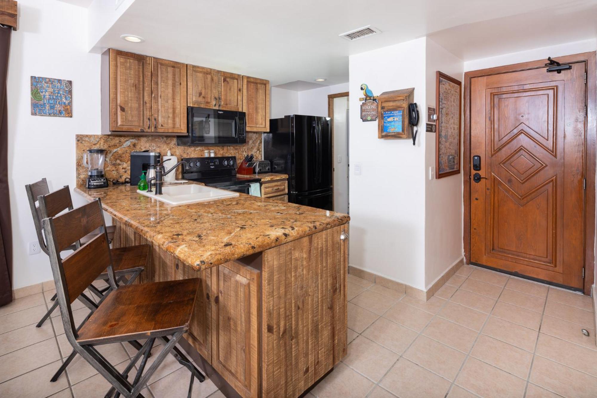 Right On The Beach! Ocean Front 2 Story Penthouse Rocky Point Exterior photo