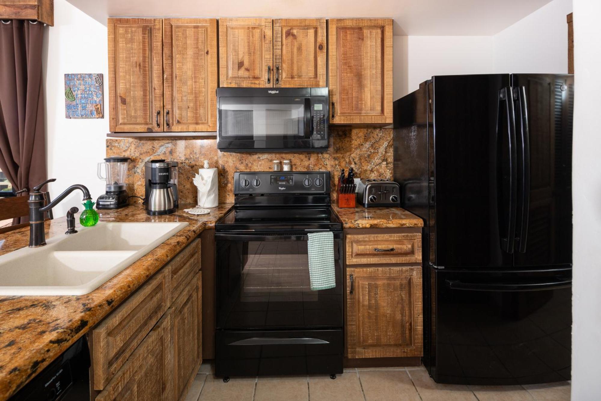 Right On The Beach! Ocean Front 2 Story Penthouse Rocky Point Exterior photo